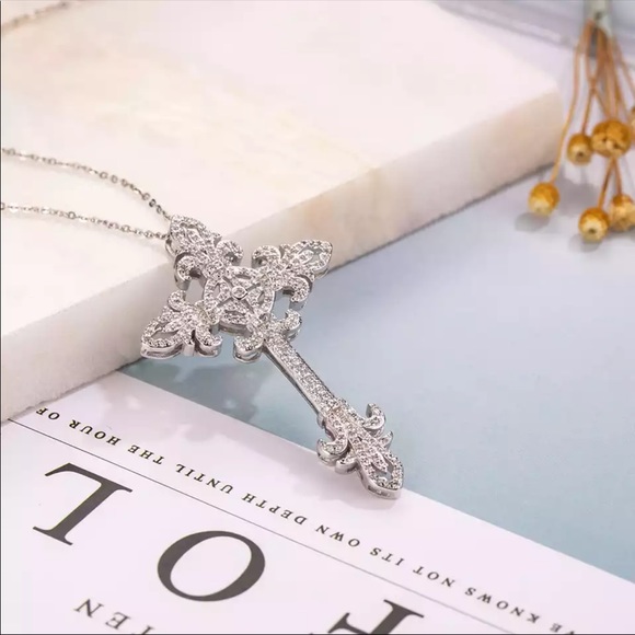 New Men Women 925 Silver Cross Diamond Necklace - Picture 2 of 5